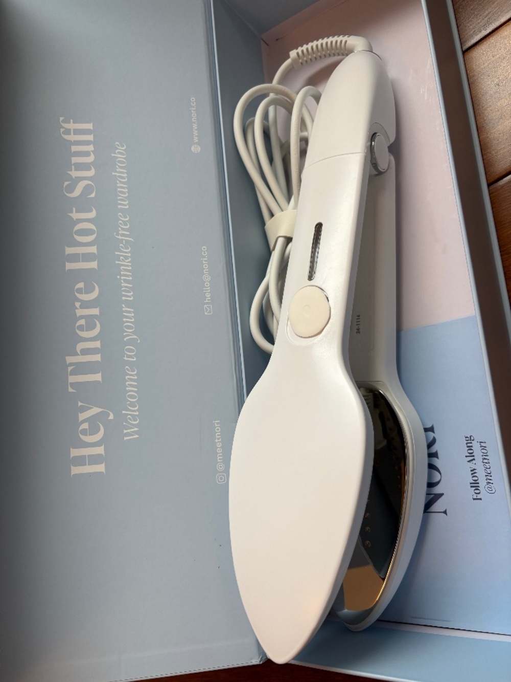 Nori Handheld Steam Iron